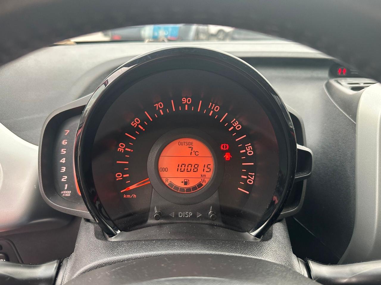 Toyota Aygo 1.0 VVT-i 69 CV 5 porte x-cite