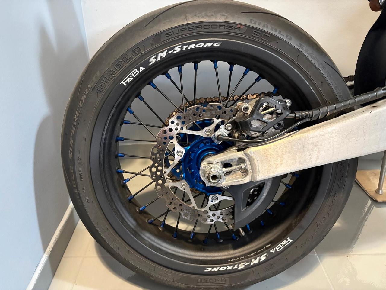 Yamaha YZ 125