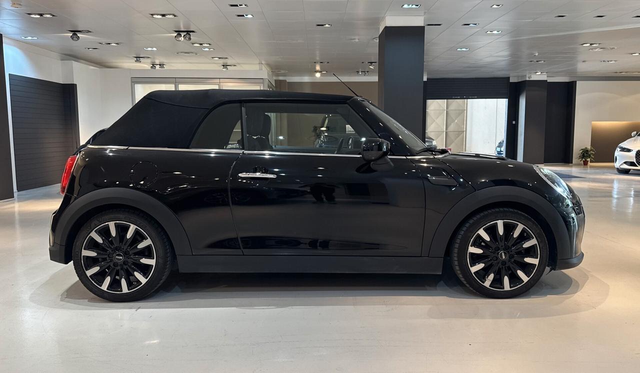 Mini 1.5 Cooper Sidewalk Edition Cabrio - 2021