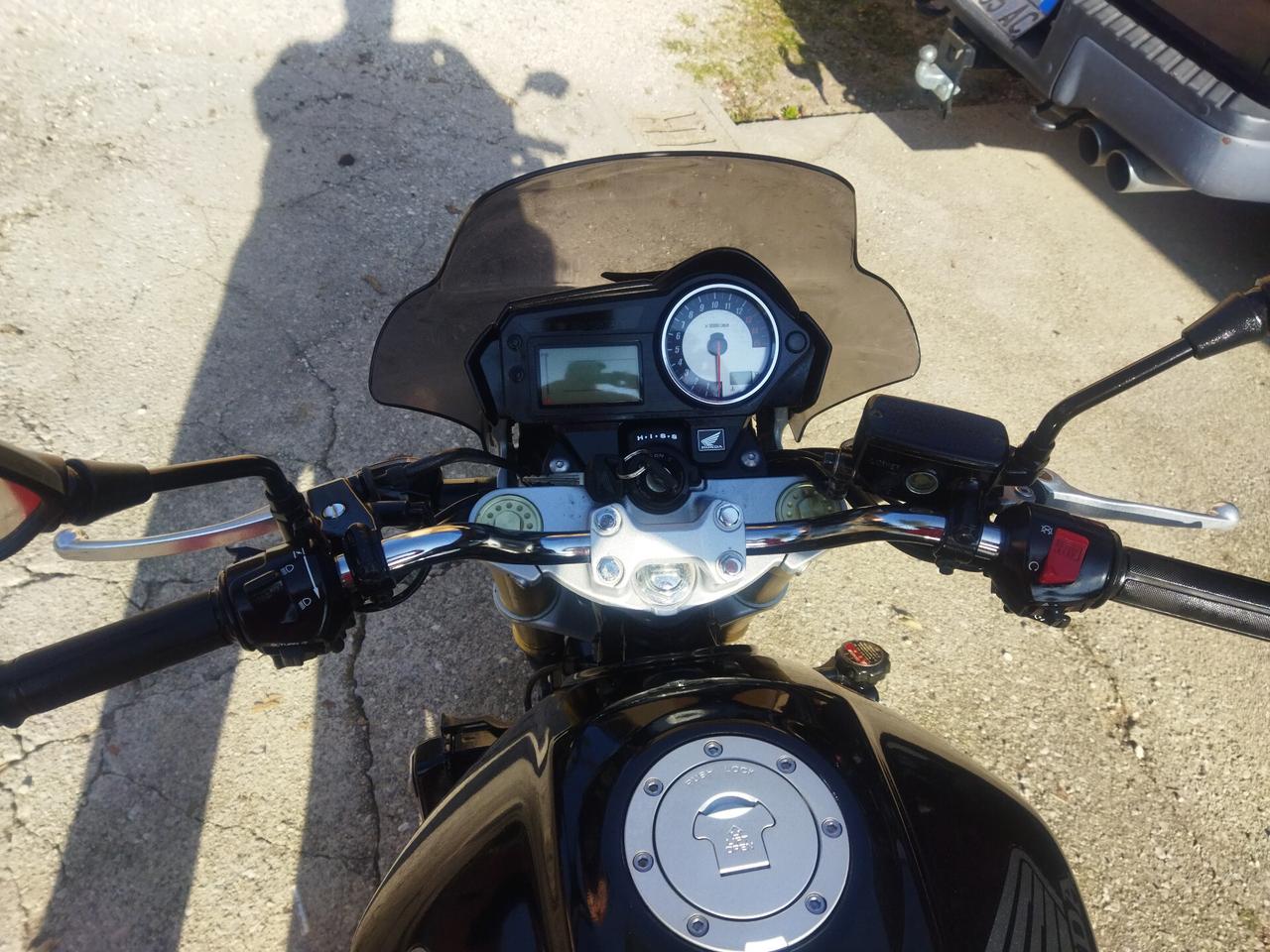 Honda Hornet pronta a viaggiare