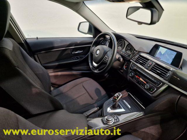 BMW 328 i Luxury