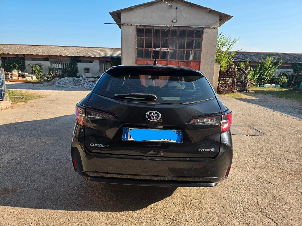Toyota Corolla Touring Sports 1.8 Hybrid Business