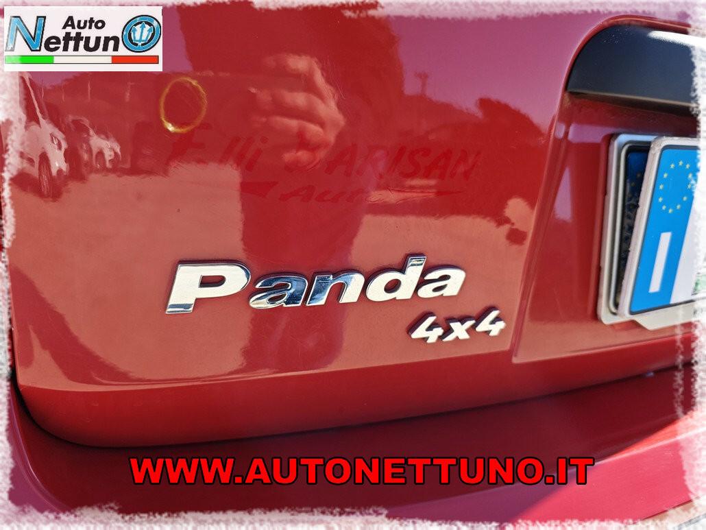 Fiat Panda 1.3 MJT 16V 4x4 con Gancio Traino