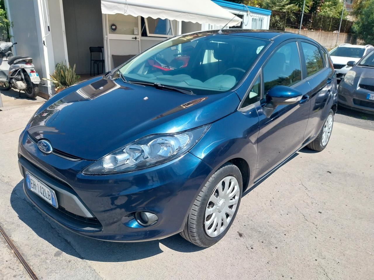 FORD FIESTA 1.4 DIESEL 68 CV UNICOPROPRIETARIO 2011