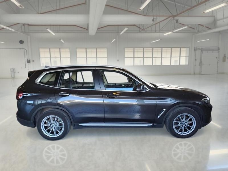 BMW X3 SDRIVE 18D MH48V AUTO SUV