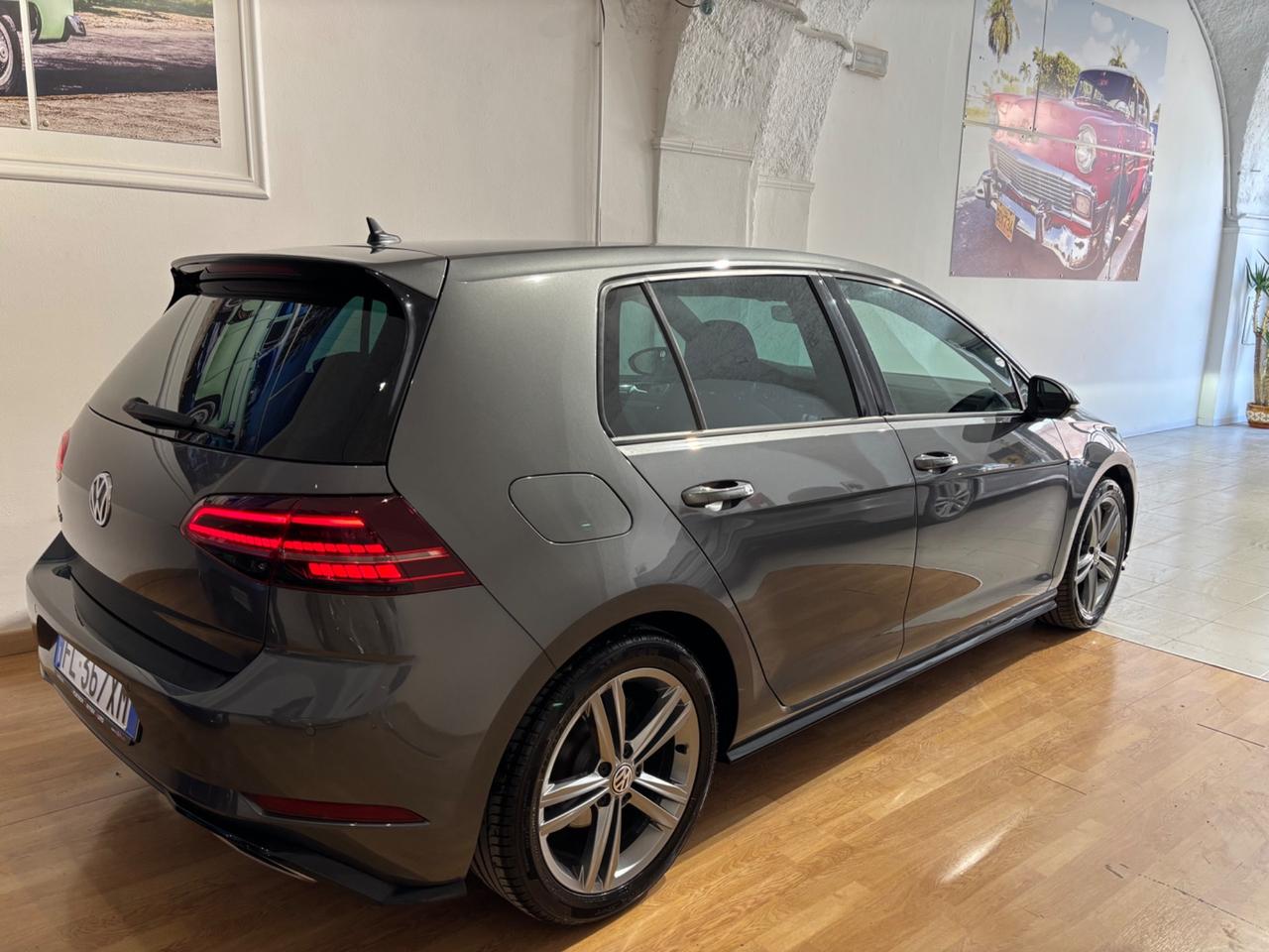 Volkswagen Golf 7.5 1.6 TDI 115 CV 5p. R-line BlueMotion Technology