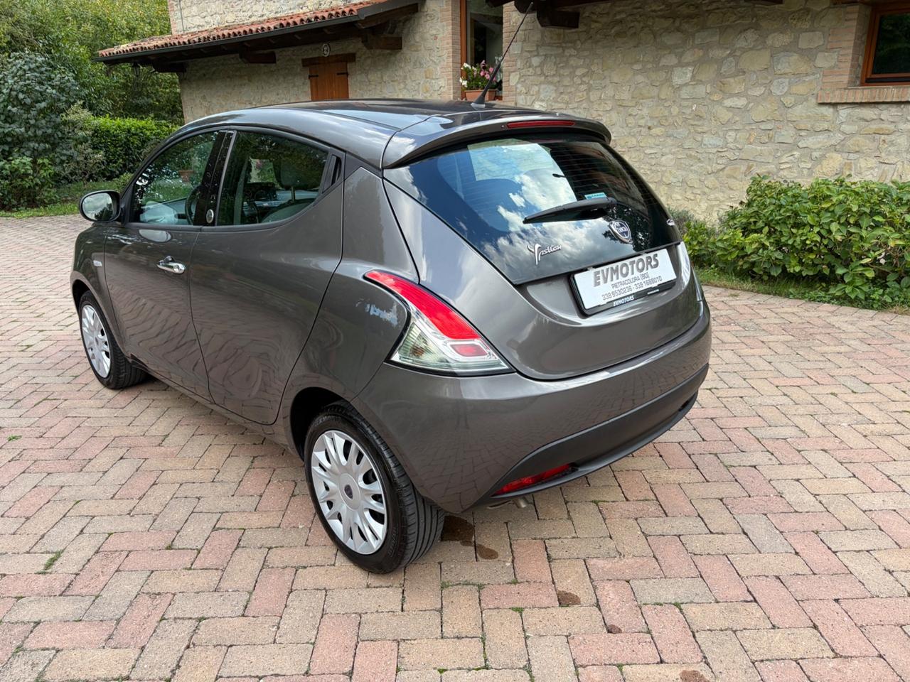 Lancia Ypsilon 1.2 69 CV 5 porte GPL Ecochic Gold