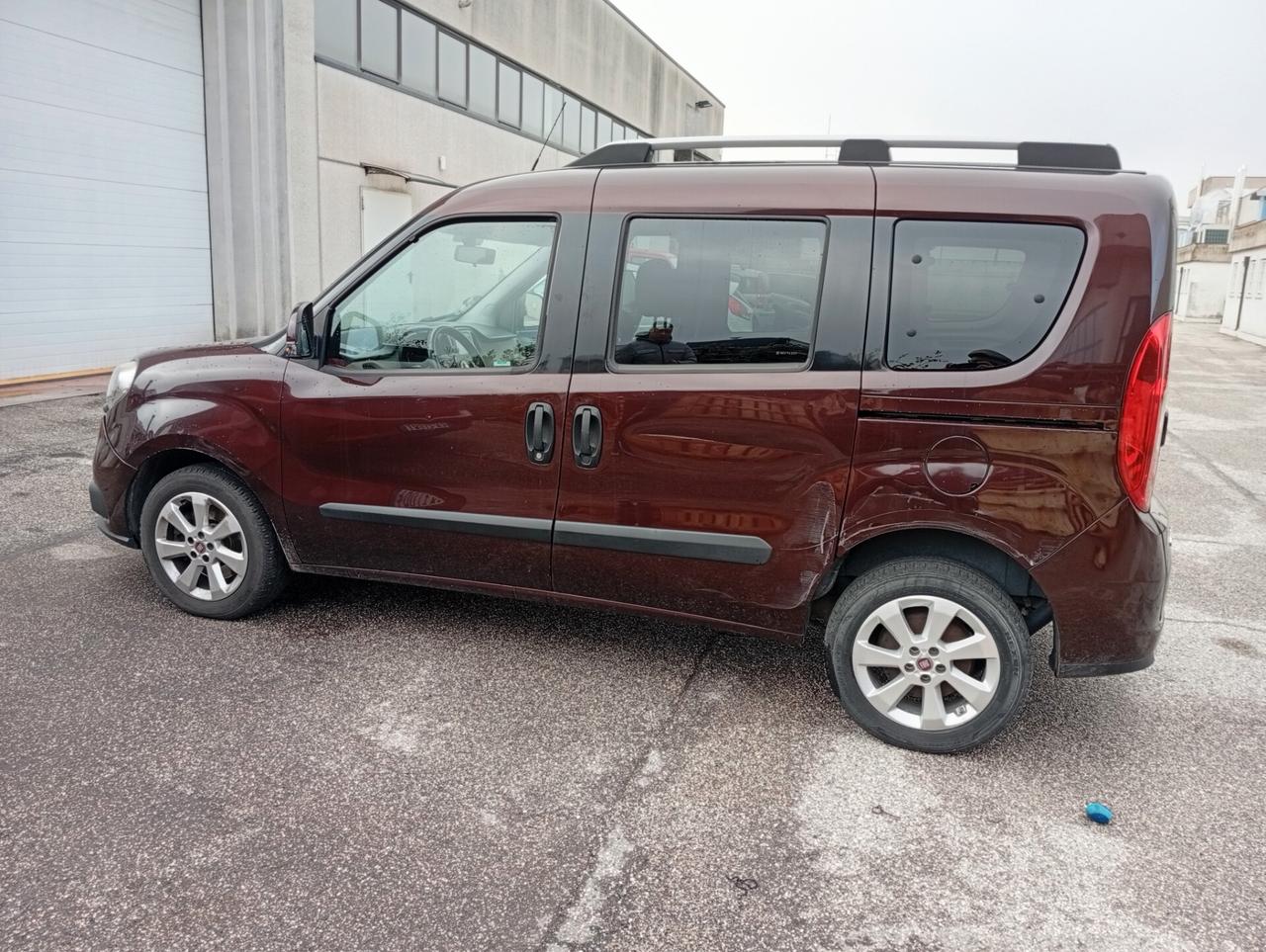 Fiat Doblo Doblò 1.4 T-Jet 16V Natural Power Lounge 7 posti
