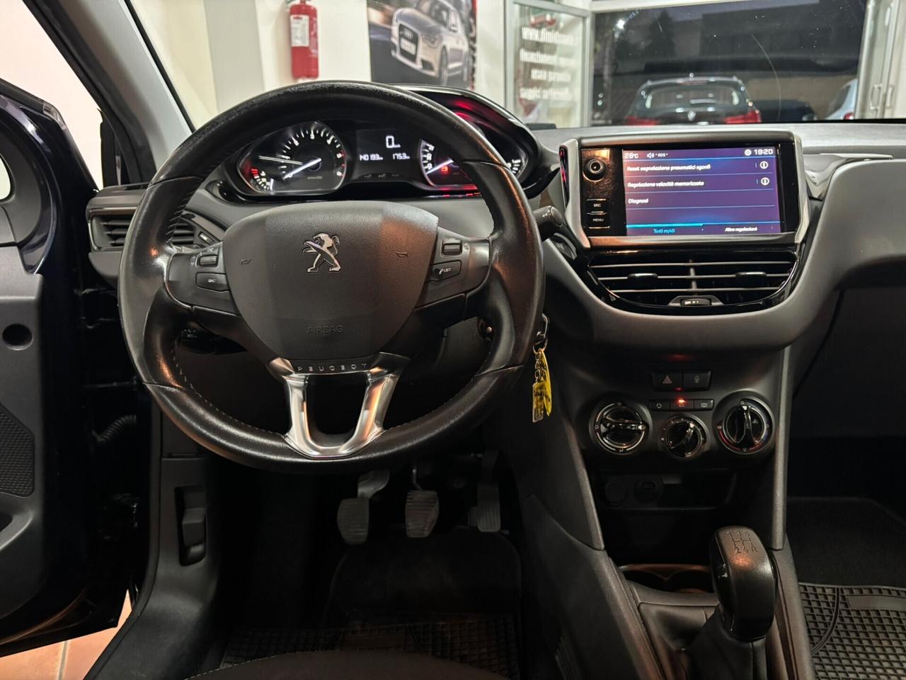 Peugeot 208 BlueHDi 75 5 porte Allure