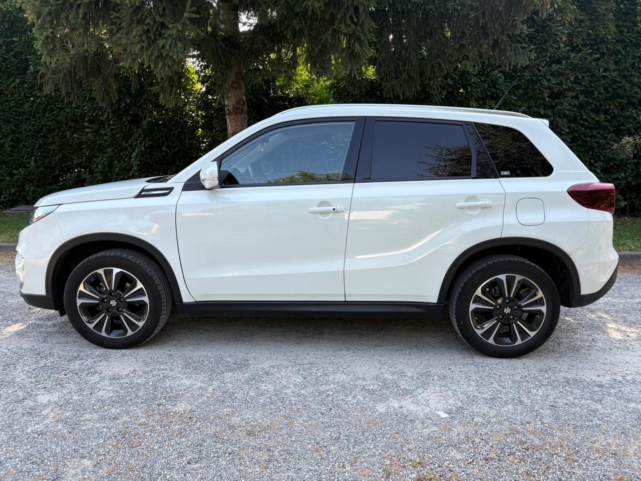 SUZUKI Vitara 1.5 Hybrid Starview auto TETTUCCIO PANORAMICO