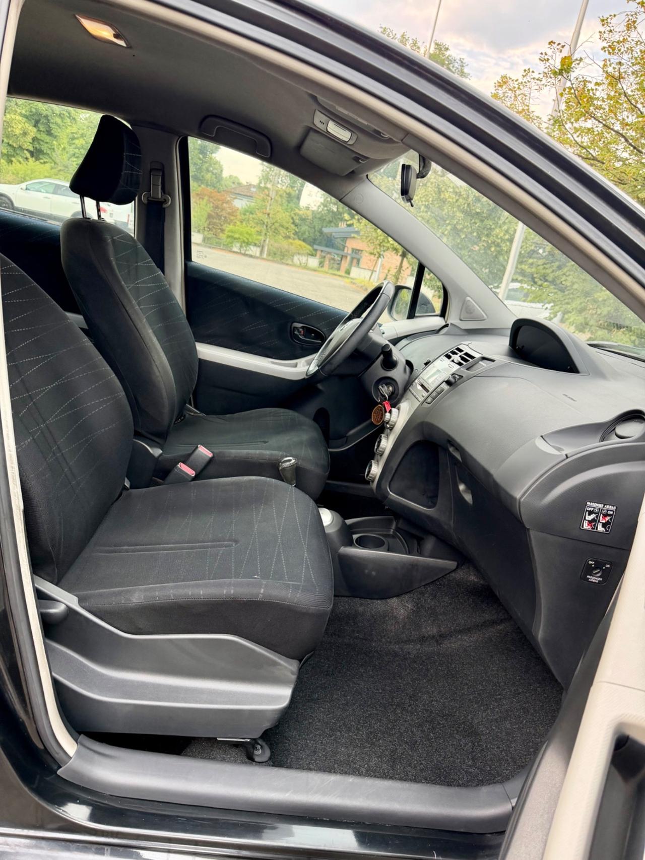 Toyota YARIS. 1.3. AUTOMATICA