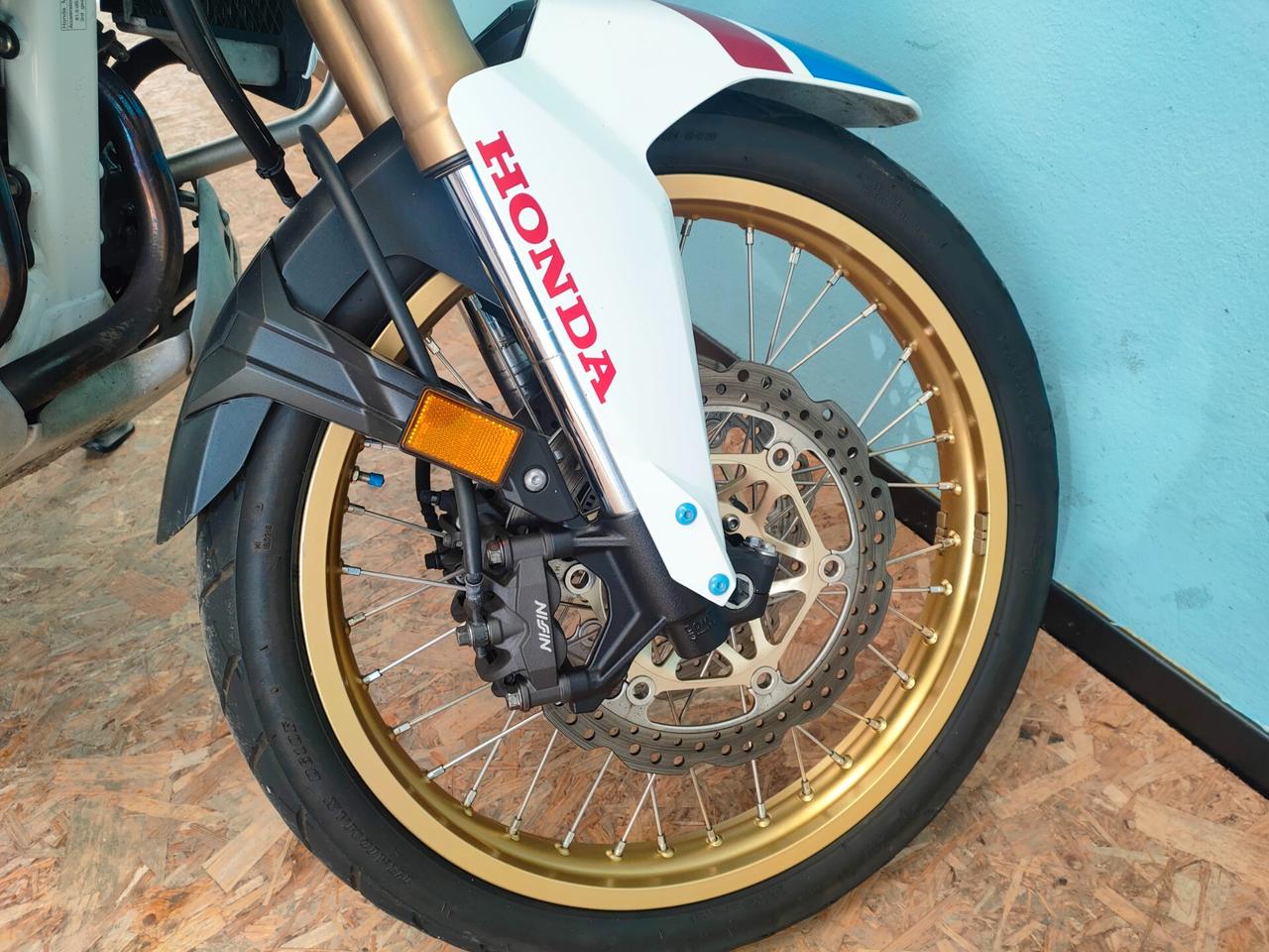 Honda AFRICA TWIN - Versione 30.mo Anniversario