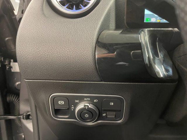 MERCEDES-BENZ GLA 200 2.0 d 150 CV AMG Premium