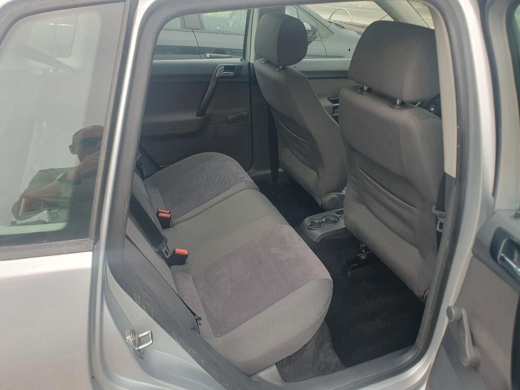 Volkswagen Polo 1.4/80CV 16V 5p. Comfortline