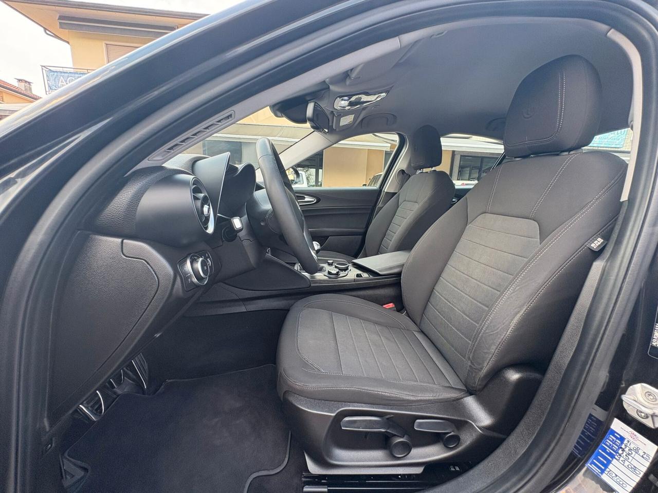 ALFA ROMEO GIULIA 2.2 TD CAMBIO MANUALE