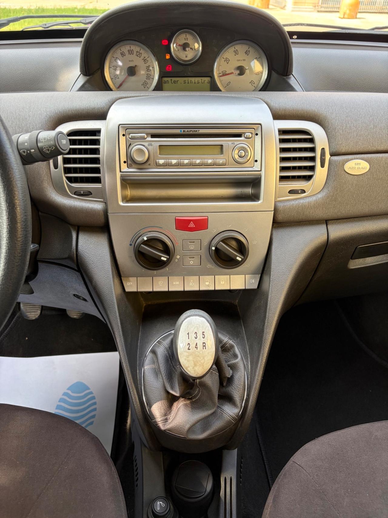 Lancia Ypsilon 1.2