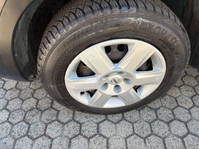 NISSAN Qashqai Qashqai I 1.6 16v Visia FL