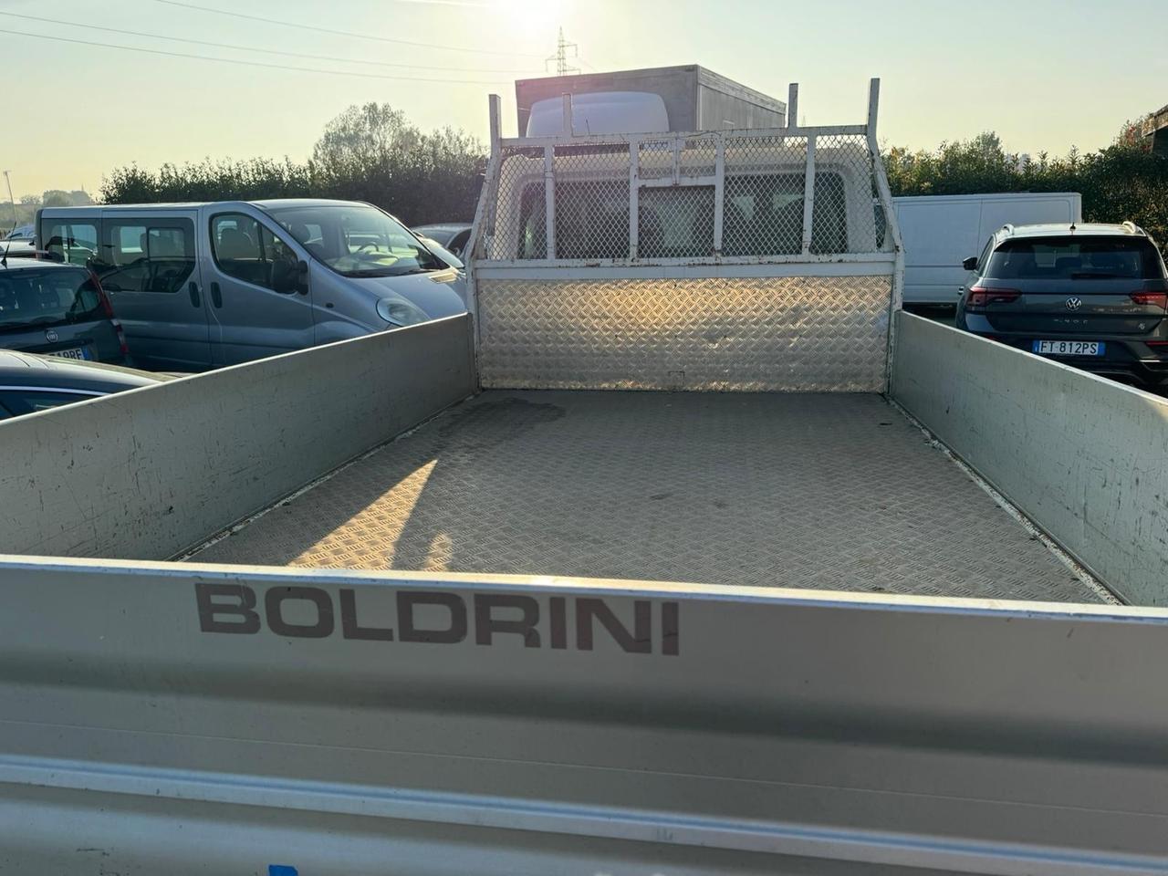 Ford Transit 7 posti (la testata da rifare)