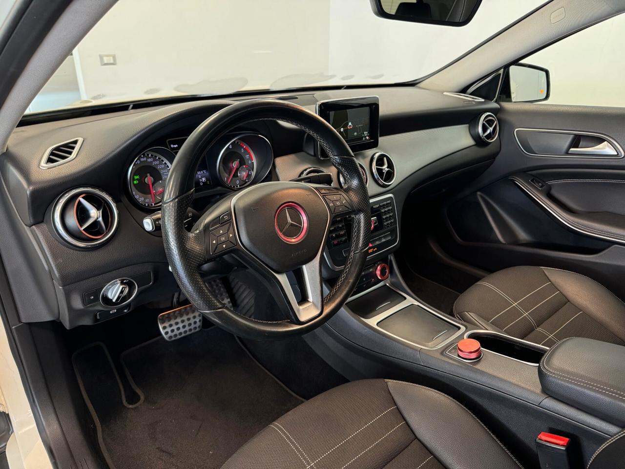 Mercedes-benz GLA 200 CDI Automatic Sport PACK NIGHT TETTO