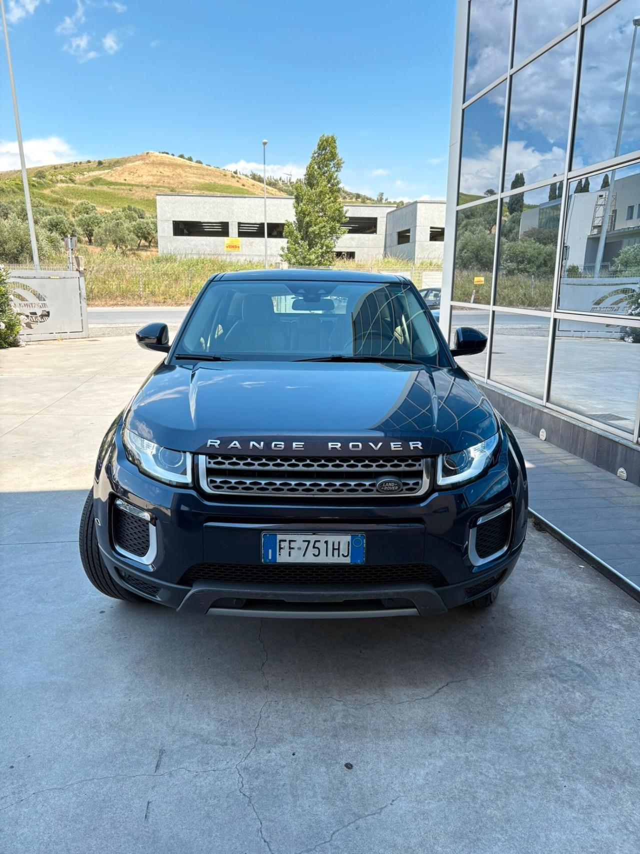 Land Rover Range Evoque 2.0 TD4 150 CV 5p. SE sport utility