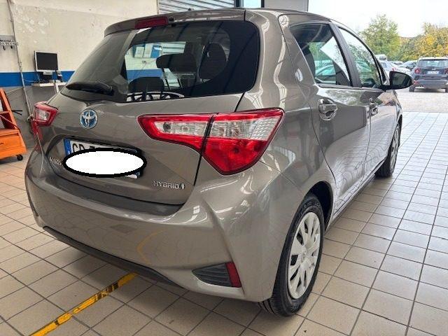 TOYOTA Yaris 1.5 Hybrid 5 porte Active