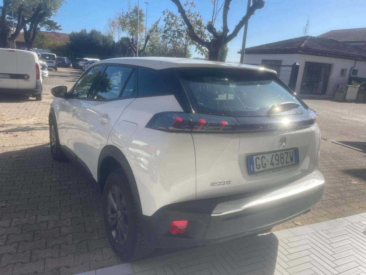 Peugeot 2008 PureTech 100 S&S Active Pack