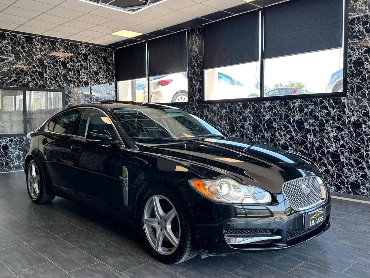 Jaguar XF 3.0 D V6 Luxury