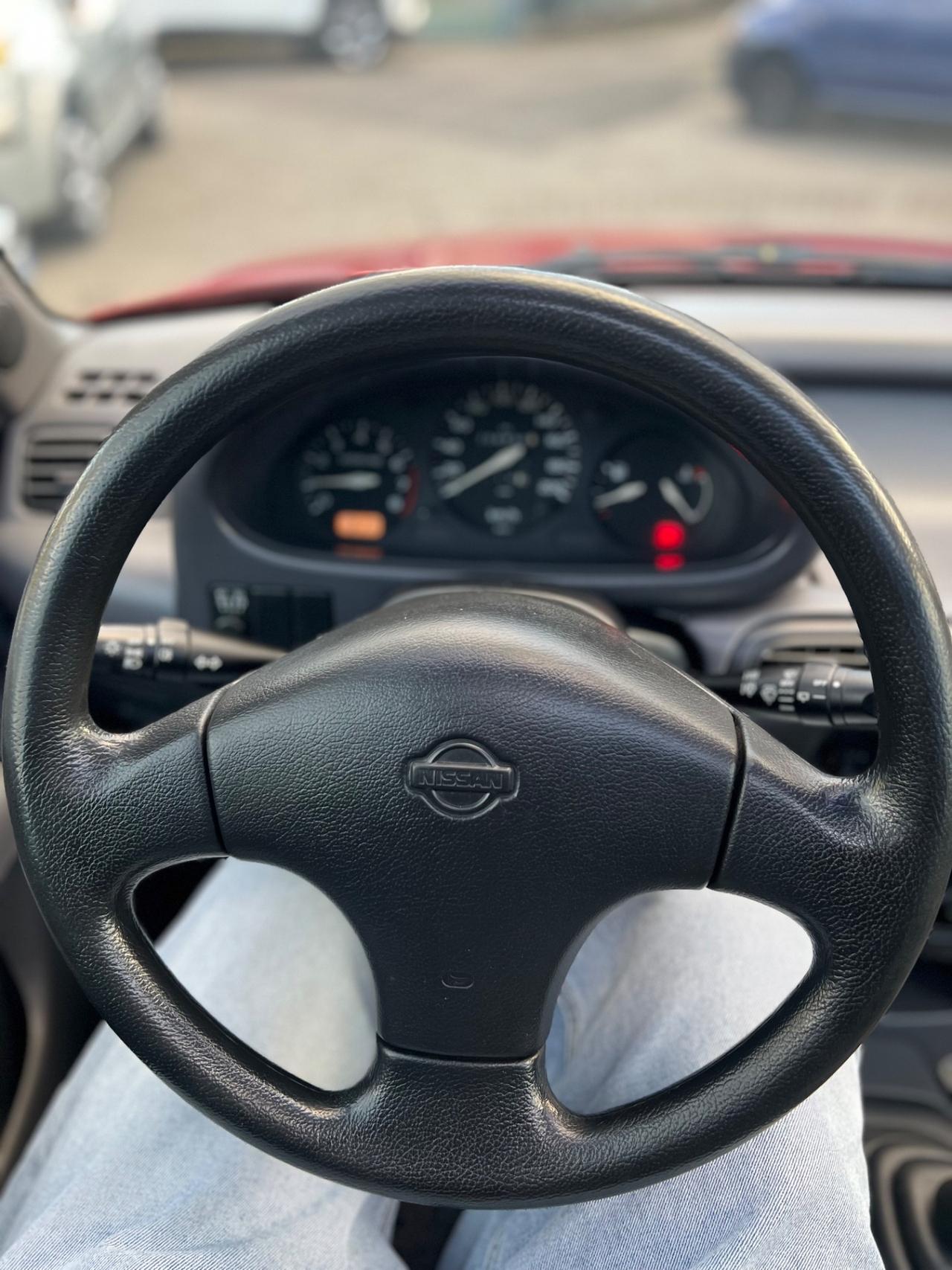Nissan Micra 1.0i 16V cat 3 porte SLX