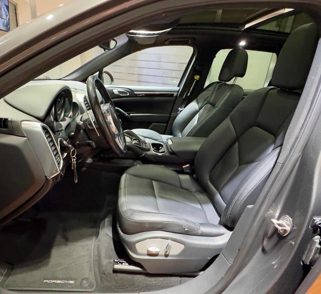 PORSCHE Cayenne 3.0 Diesel 250CV Platinum Edition