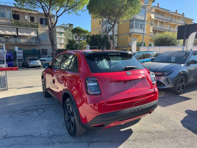 FIAT 600 Hybrid 110 CV DCT MHEV Icon