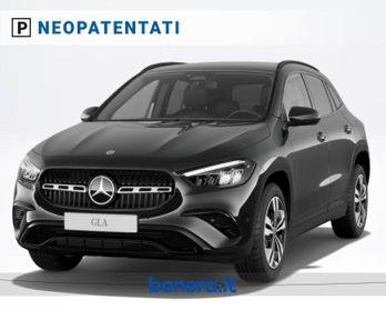 Mercedes GLA 180 180 Progressive Extra 7G-DCT