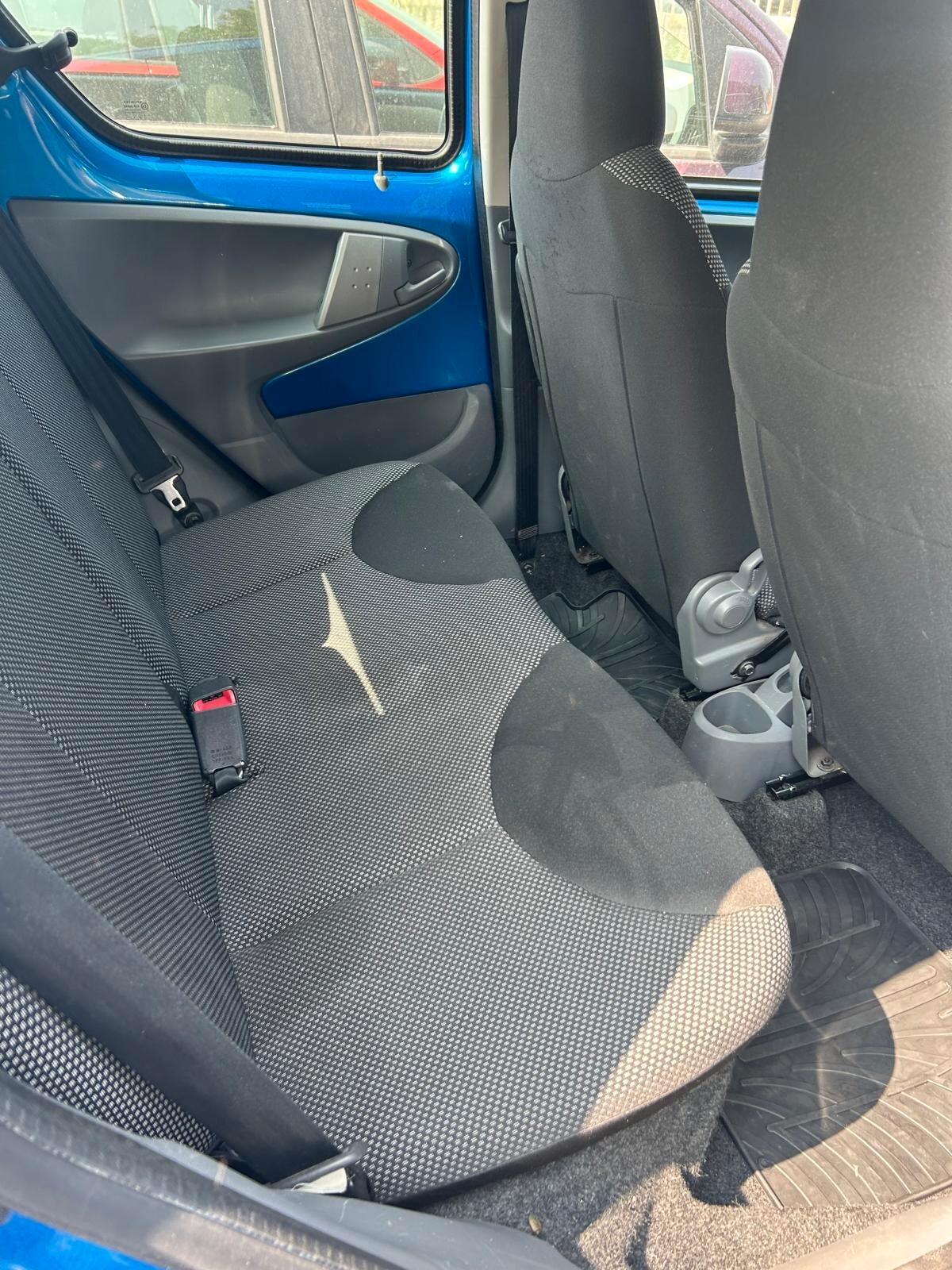 Toyota Aygo 1.0 12V VVT-i 5 porte OK Neo patentati