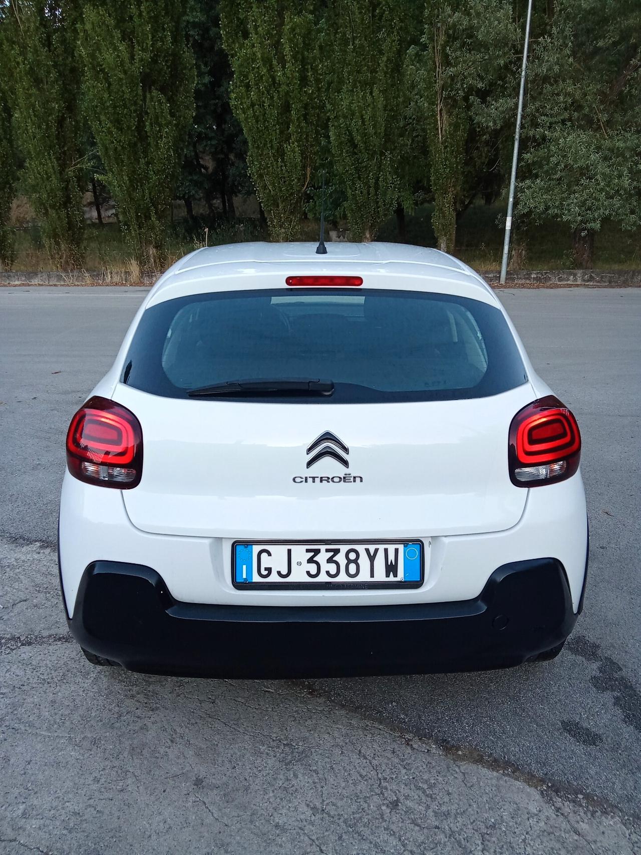 Citroen C3 BlueHDi 100 S&S Feel Pack 022