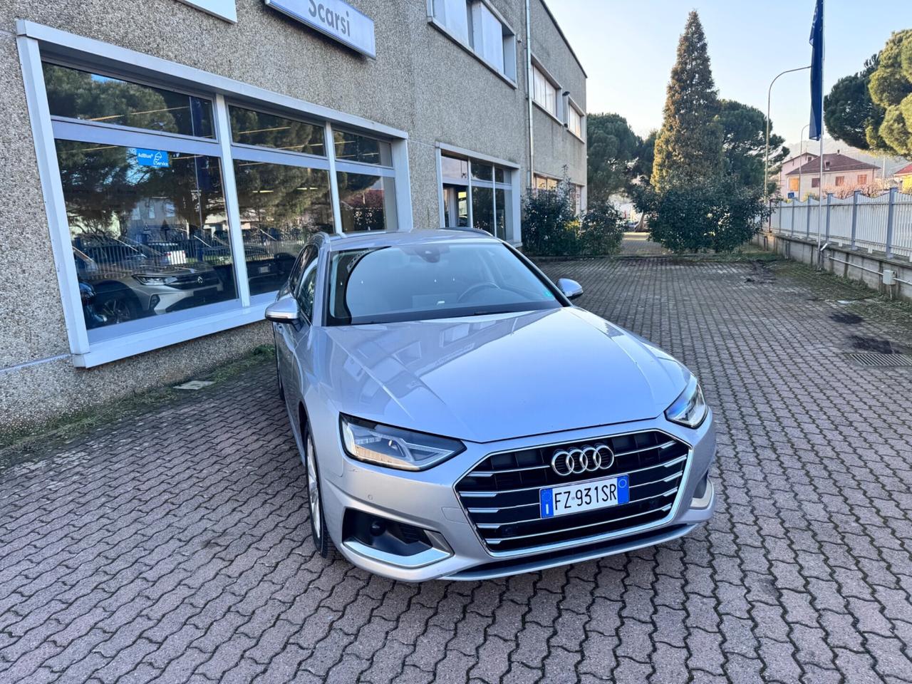 Audi A4 35 TDI/163 CV S tronic Business Advanced