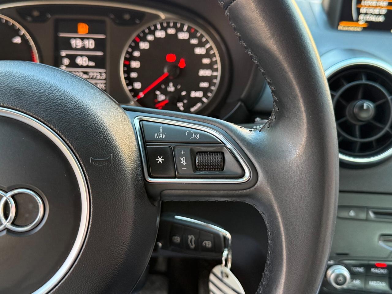 Audi A1 SPB 1.6 TDI 90CV Attraction - 2014