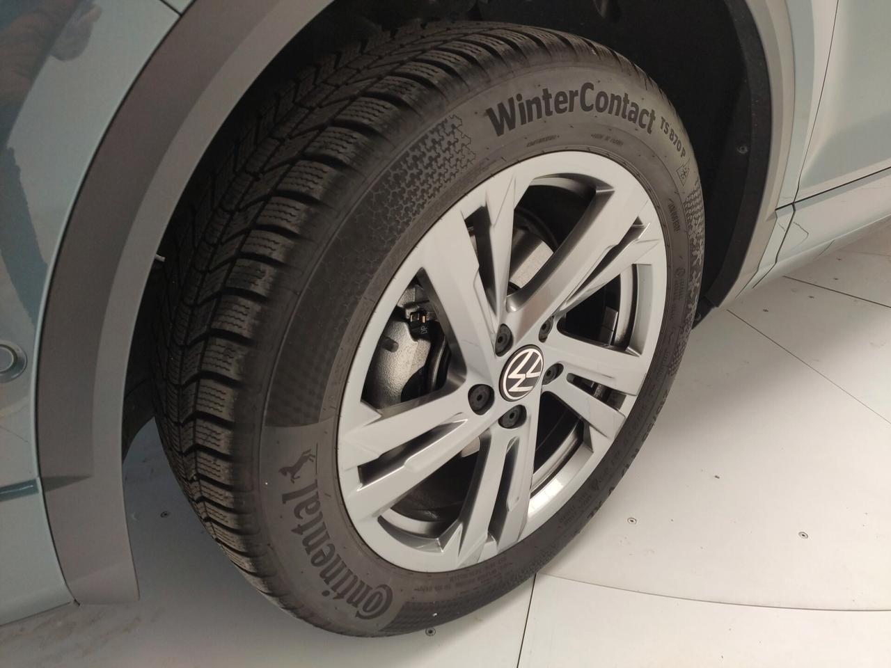 Volkswagen T-Roc 1.5 TSI ACT DSG R-Line