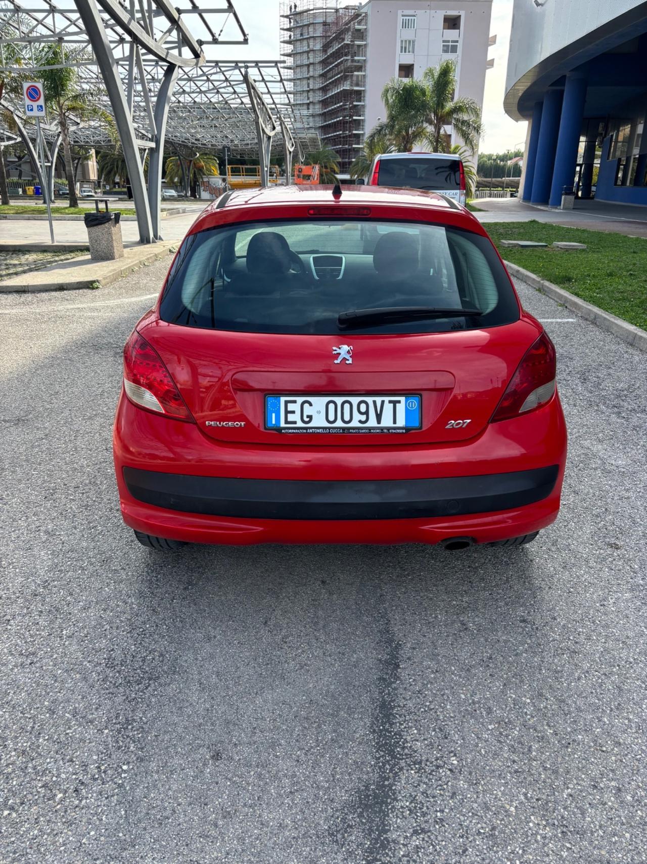 Peugeot 207 NEOPATENTATI