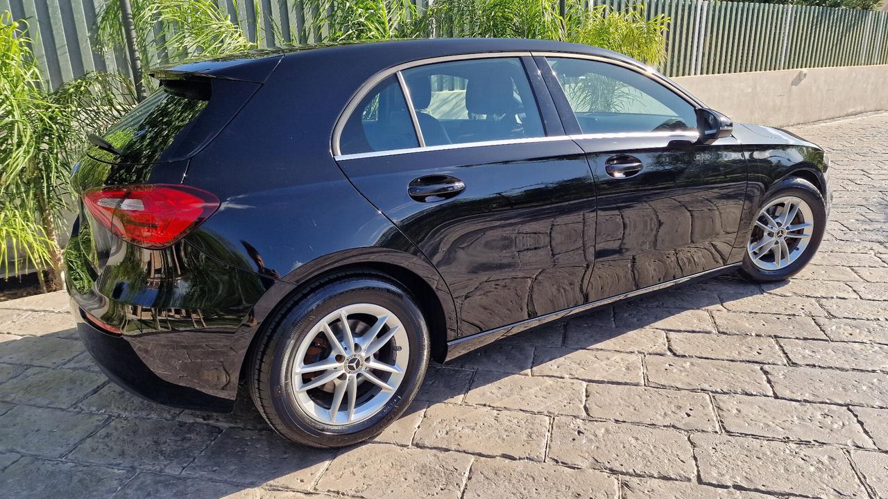 Mercedes-benz A 180 A 180 d Automatic Sport