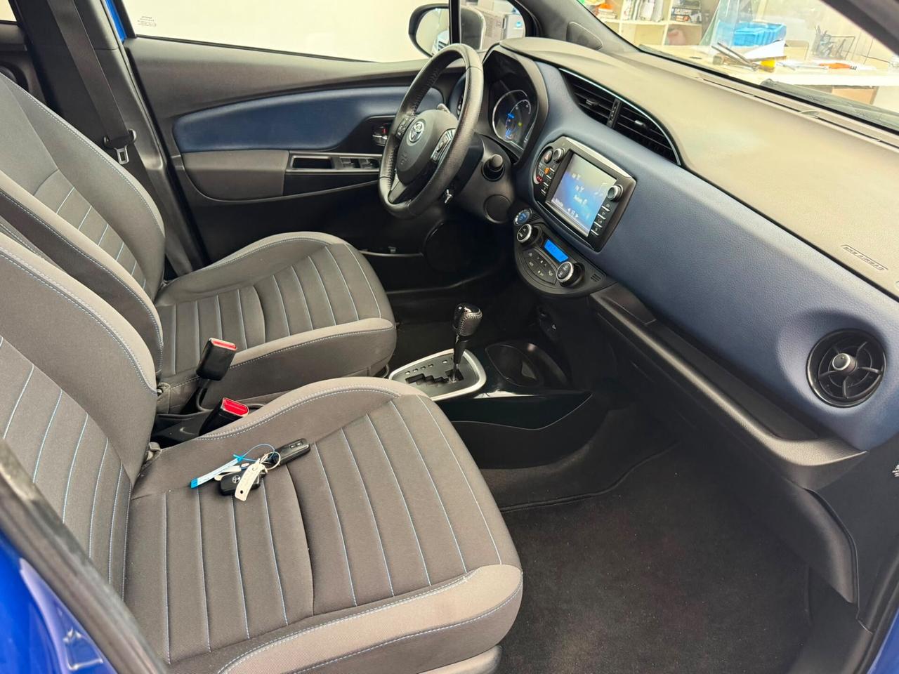 Toyota Yaris 1.5 ibrida 100.00 KM anno 2018