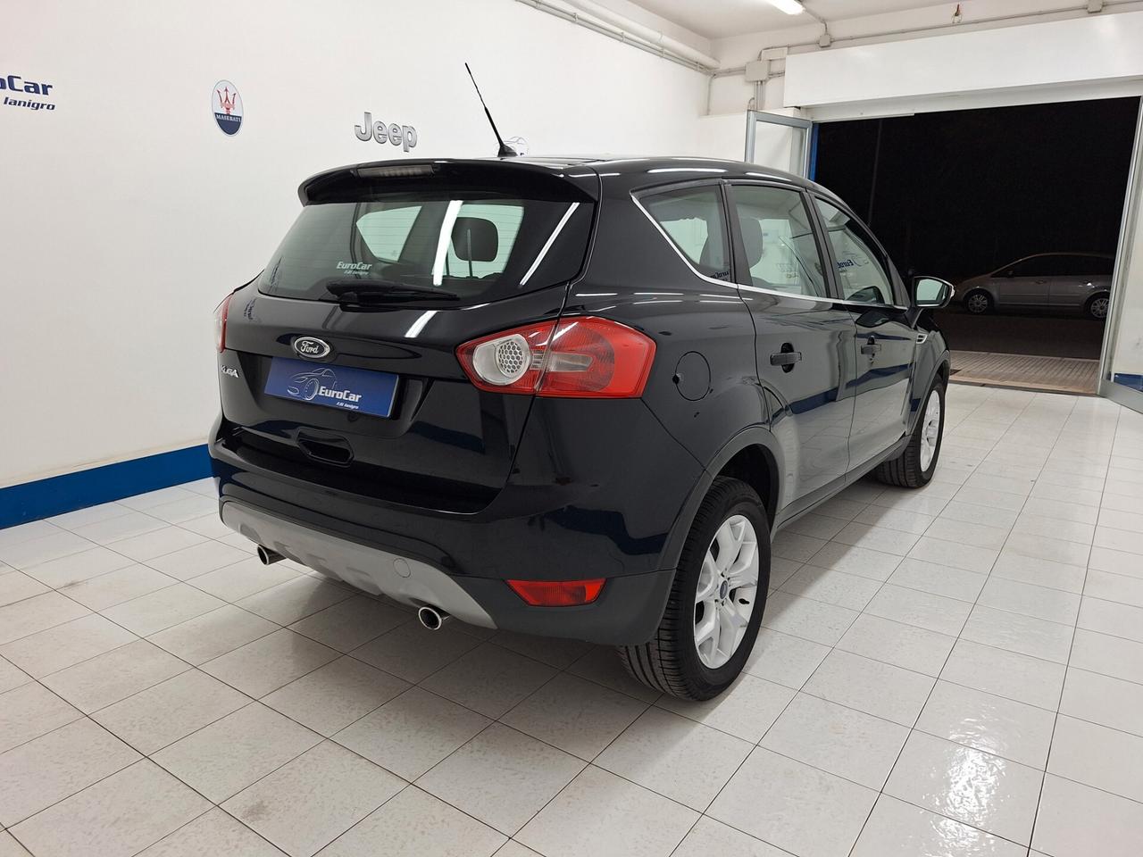 Ford Kuga Titanium 2.0 TDCI 140cv 2WD