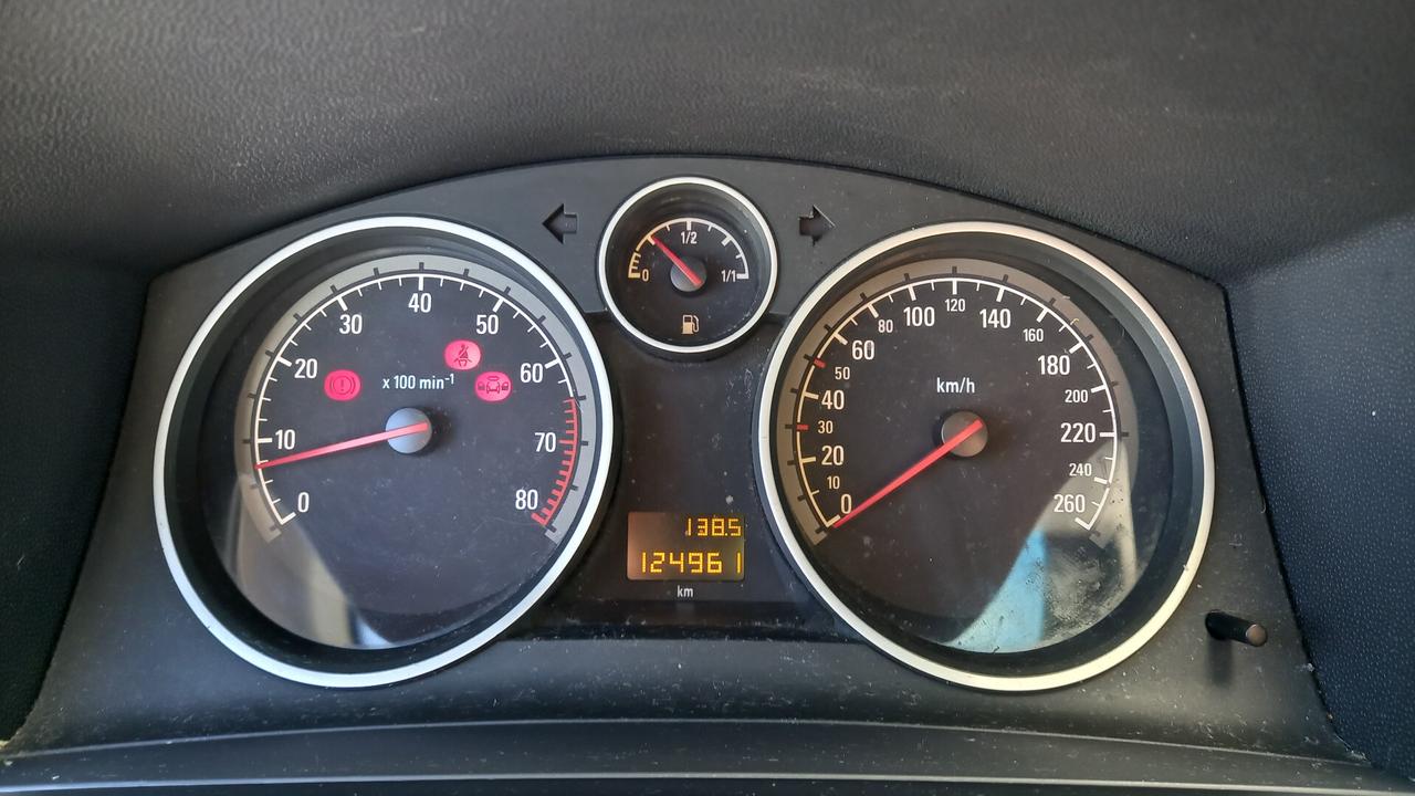 Opel Zafira 1.6 16V VVT Cosmo GPL 7 Posti