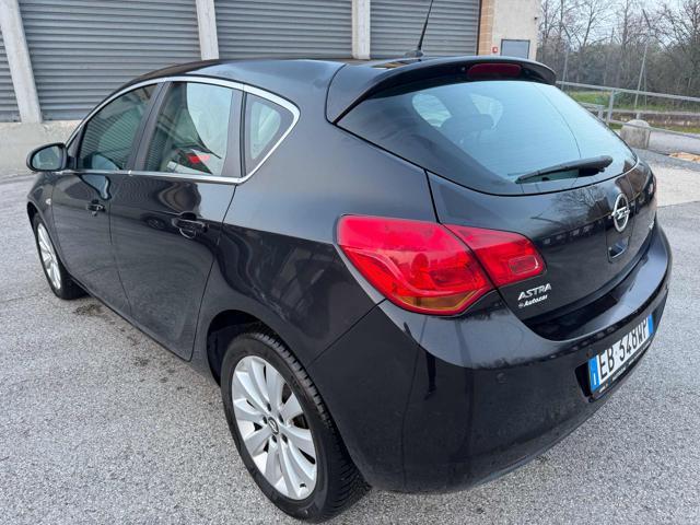 OPEL Astra 1.7 CDTI 110CV 5p Cosmo senza lavoro da fare