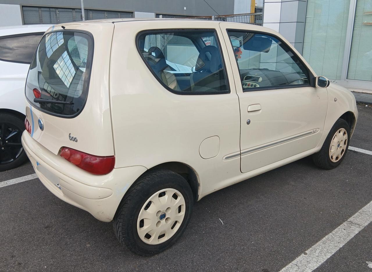 Fiat 600 1.1 50th Anniversary