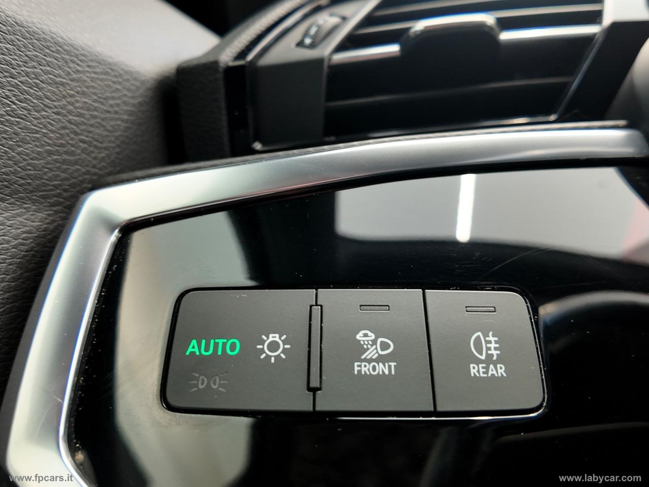 AUDI Q3 35 TDI S tronic S line edit. IDENTITY BLACK