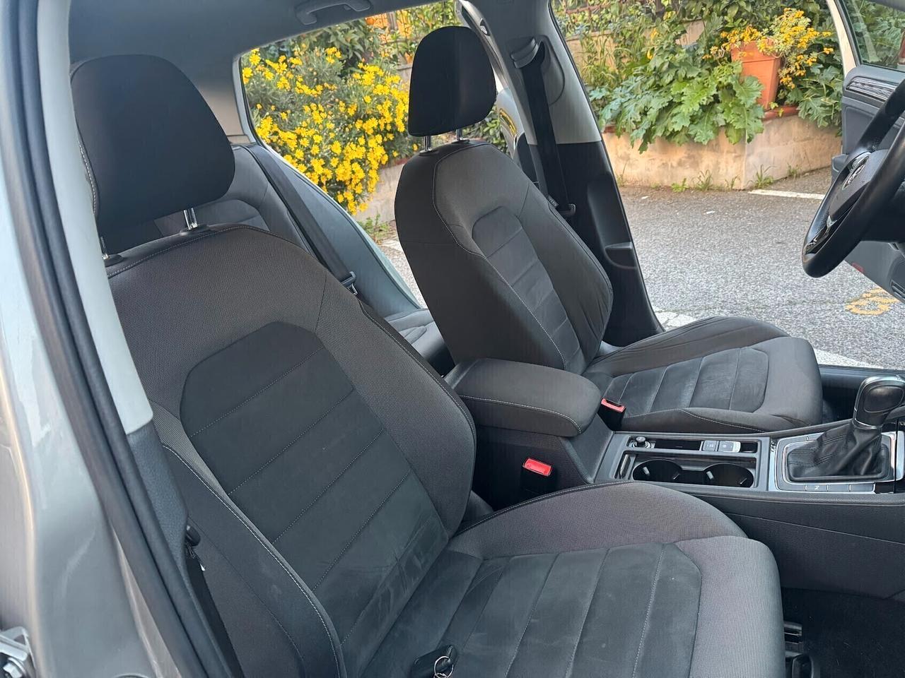 Volkswagen Golf 1.4 TSI 125CV DSG