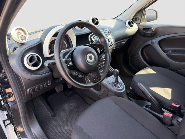 SMART ForFour forfour EQ youngster