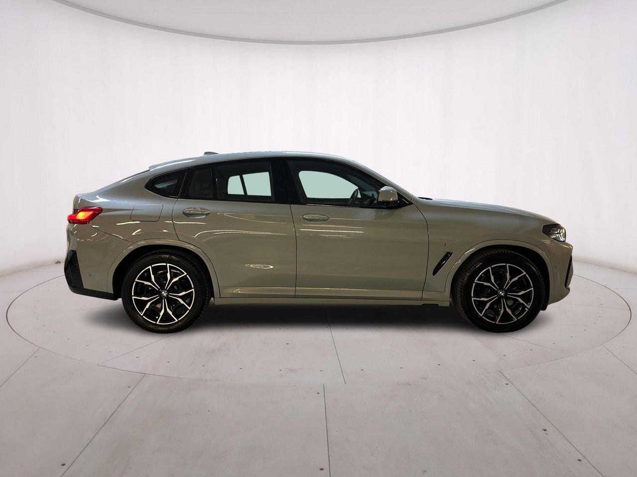 BMW X4 xDrive30d 48V MSport 286cv
