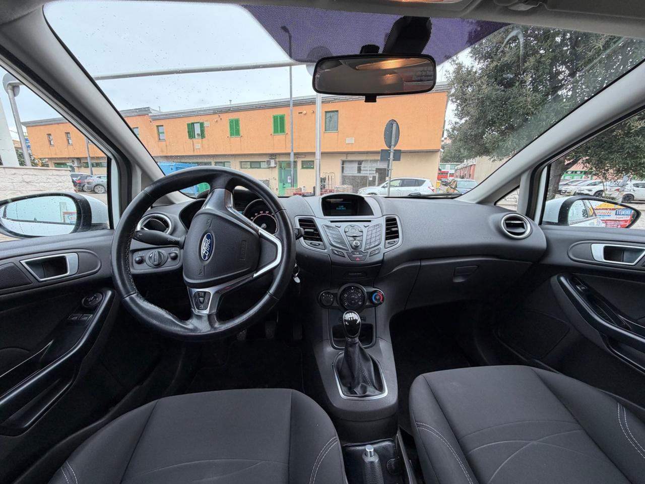 Ford Fiesta 1.5 TDCi 75CV 5 porte Black & White Edition