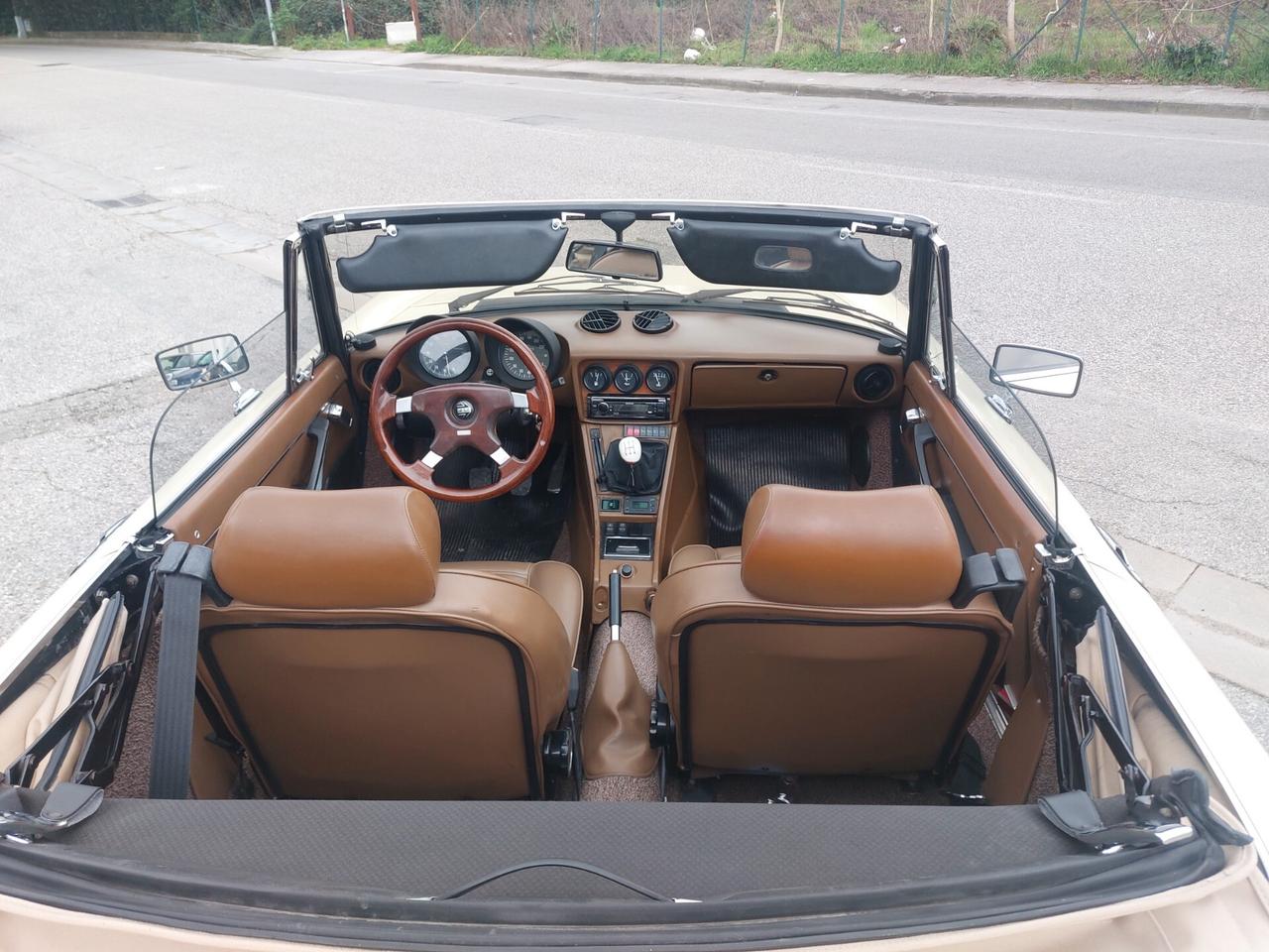 Alfa Romeo Spider 1.6 ASI