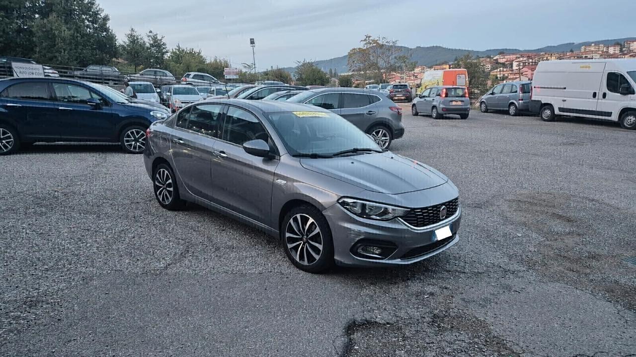 Fiat TIPO 4p 1.6 MJ 120CV Lounge-12/2015- FullOpt